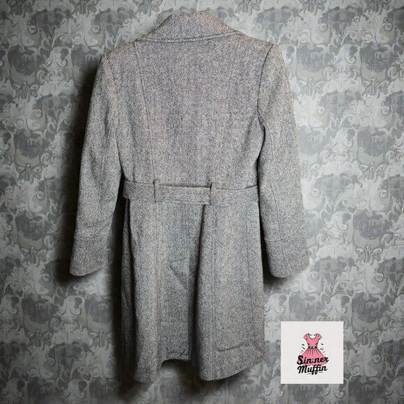 Vintage GUESS Tweed Trench Coat - Small, Double-Breasted & Belted - Like New - Picture 2 of 11